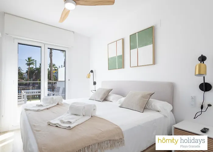 Homity Holidays - Playa Granada - Aguacate Beach